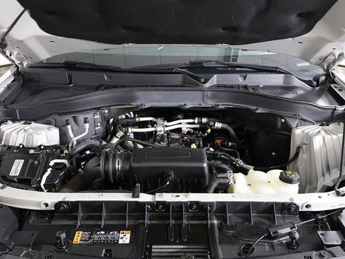 Used 2021 Ford Explorer XLT w/ Equipment Group 202A image 21