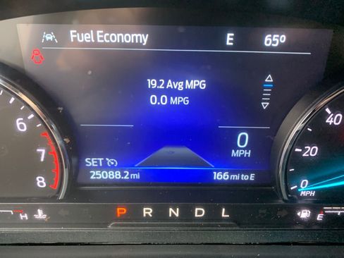 Used 2023 Ford Explorer XLT w/ Equipment Group 202A image 18