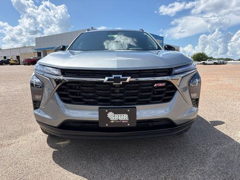 New 2026 Chevrolet Trax RS w/ Sunroof Package FWD image 8