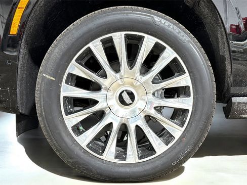 New 2025 Cadillac Escalade ESV Premium Luxury Platinum image 10