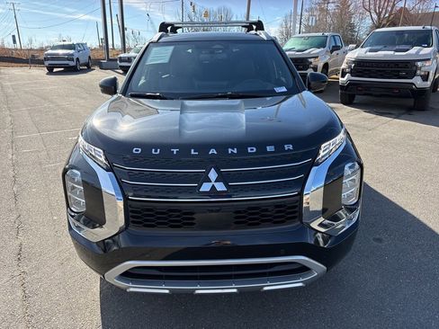 Used 2022 Mitsubishi Outlander SEL image 8