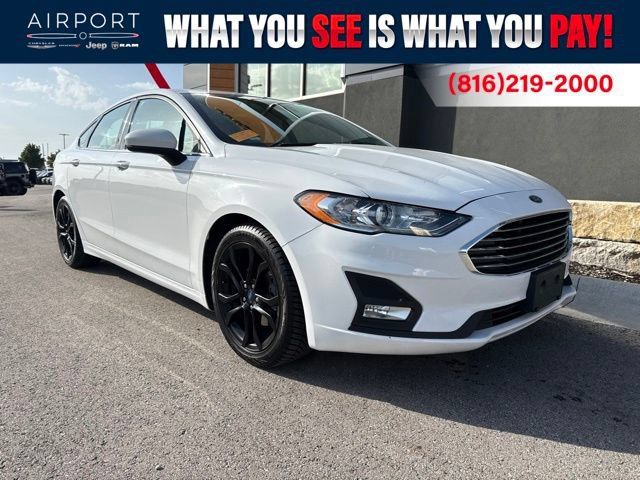 Used 2020 Ford Fusion SE w/ Equipment Group 151A FWD image 1