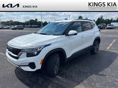 Used 2023 Kia Seltos S w/ Navigation Package