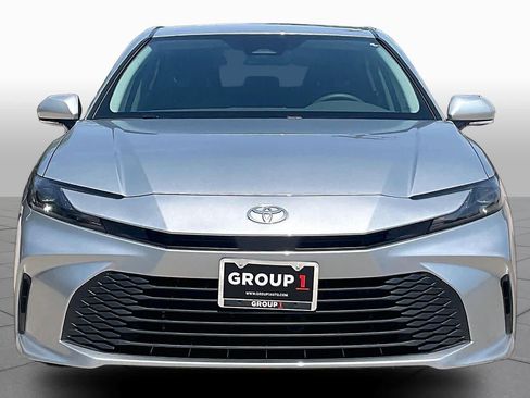 Used 2026 Toyota Camry LE w/ Convenience Package FWD image 4