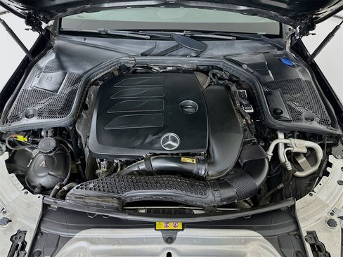 Used 2021 Mercedes-Benz C 300 Sedan image 32