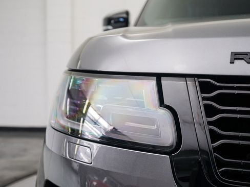 Used 2019 Land Rover Range Rover Supercharged image 13