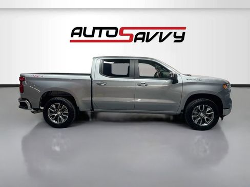 Used 2025 Chevrolet Silverado 1500 LT AWD/4WD image 8