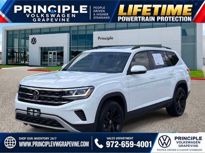 Used 2023 Volkswagen Atlas SE w/ Panoramic Sunroof Package