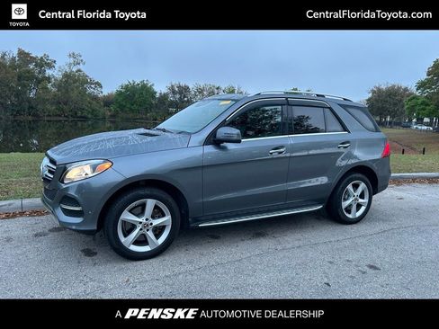 Used 2019 Mercedes-Benz GLE 400 4MATIC image 1