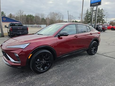 Certified 2025 Buick Envista Sport Touring w/ Convenience I Package image 3