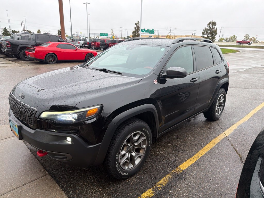 Used 2021 Jeep Cherokee Trailhawk AWD/4WD image 4