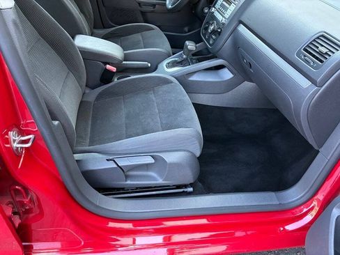 Used 2009 Volkswagen Jetta S FWD image 29
