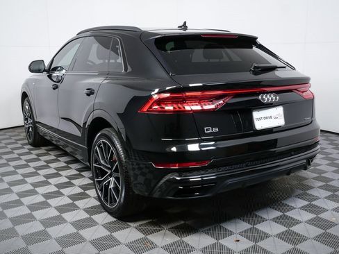 Used 2023 Audi Q8 Premium Plus image 3