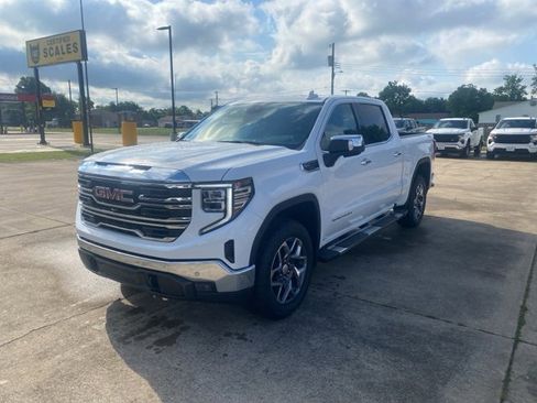 New 2025 GMC Sierra 1500 SLT w/ SLT Premium Plus Package image 2