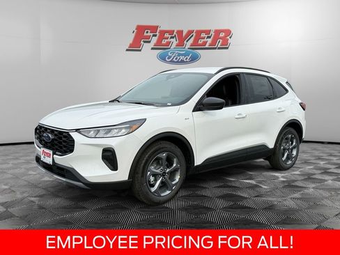 New 2026 Ford Escape ST-Line w/ Cold Weather Package FWD image 1