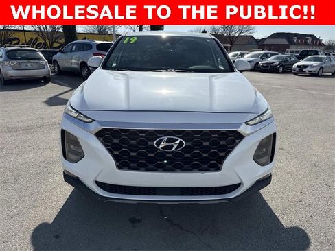 Used 2019 Hyundai Santa Fe SEL image 9
