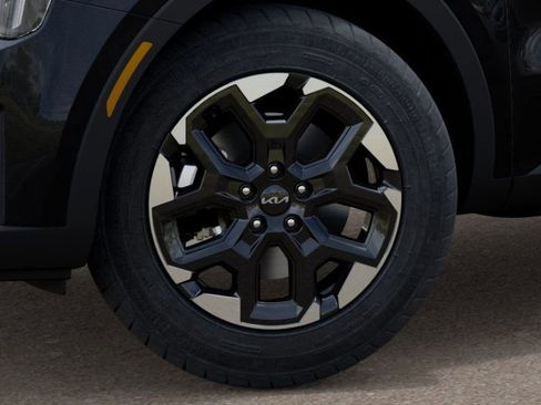 Used 2025 Kia Sorento S w/ Panoramic Sunroof Package image 9