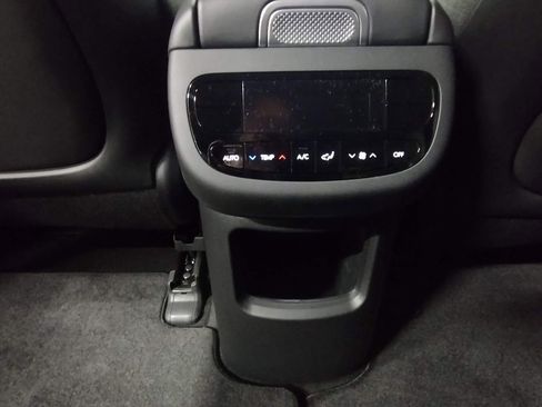 New 2026 Hyundai Ioniq 9 SE AWD/4WD image 39