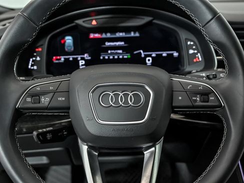 Used 2025 Audi Q7 3.0T Prestige w/ Prestige Package AWD/4WD image 19
