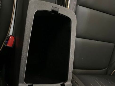 Used 2025 Buick Envista Avenir FWD image 52
