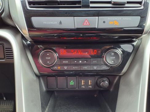 Used 2025 Mitsubishi Eclipse Cross SE image 21