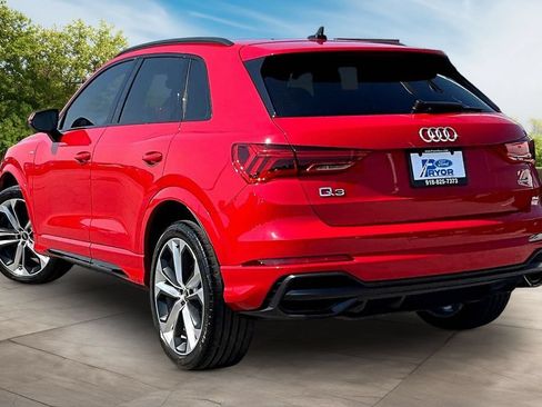 Used 2022 Audi Q3 2.0T Premium Plus w/ Premium Plus Package AWD/4WD image 12