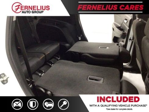 Used 2022 GMC Acadia AT4 w/ Trailering Package image 25