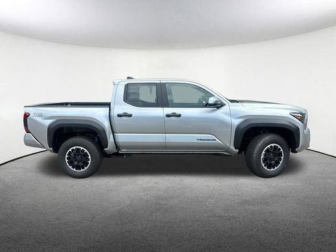 New 2026 Toyota Tacoma TRD Off-Road AWD/4WD image 10