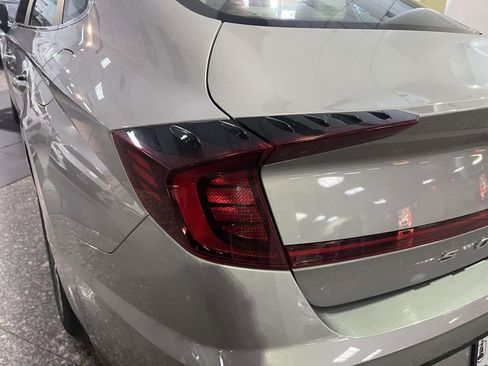 Used 2023 Hyundai Sonata SEL w/ Convenience Package image 12