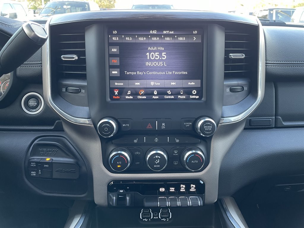 Used 2021 RAM 3500 Laramie w/ Chrome Appearance Group AWD/4WD image 30