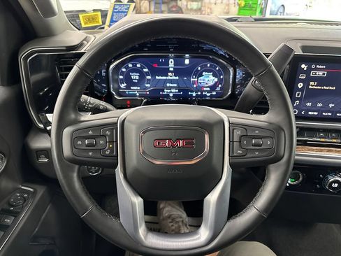 Used 2023 GMC Sierra 1500 Elevation AWD/4WD image 26