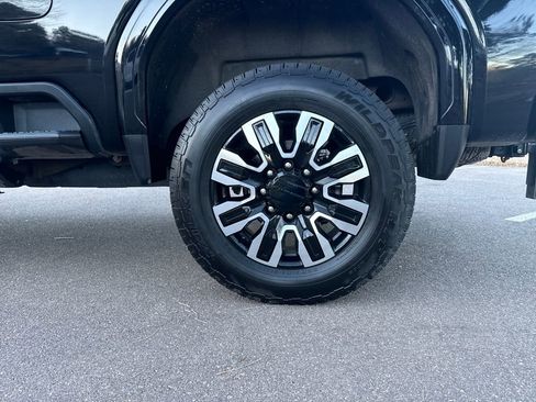 Used 2024 GMC Sierra 2500 Denali Ultimate image 35