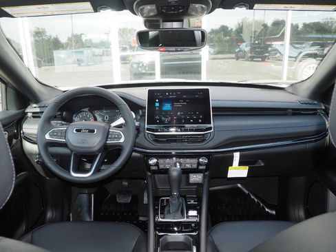 New 2026 Jeep Compass Latitude w/ Quick Order Package 29K image 17