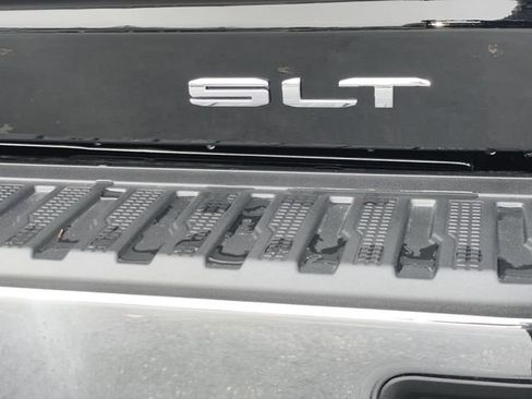 New 2026 GMC Sierra 3500 SLT image 38