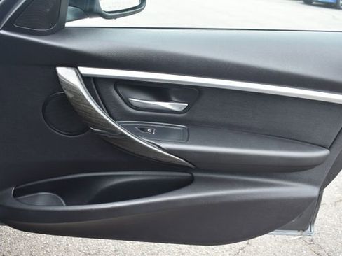 Used 2017 BMW 330i xDrive Sedan image 46