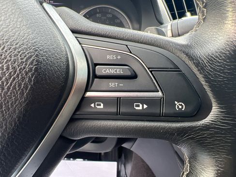 Used 2018 INFINITI Q50 Sport w/ Sensory Package (Sport) image 40