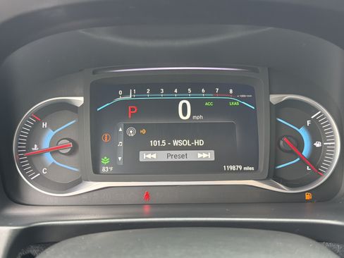 Used 2021 Honda Pilot Touring image 17