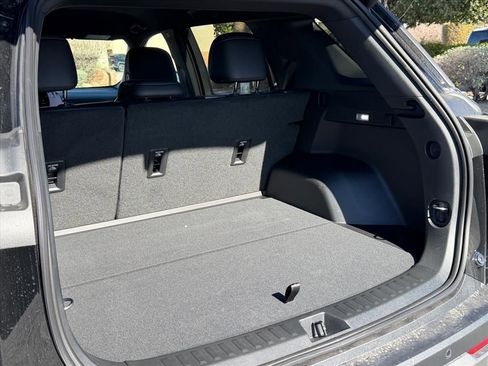 New 2026 Chevrolet Equinox LT w/ Convenience Package II image 8