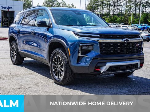 Used 2024 Chevrolet Traverse Z71 w/ LPO, Floor Liner Package image 5