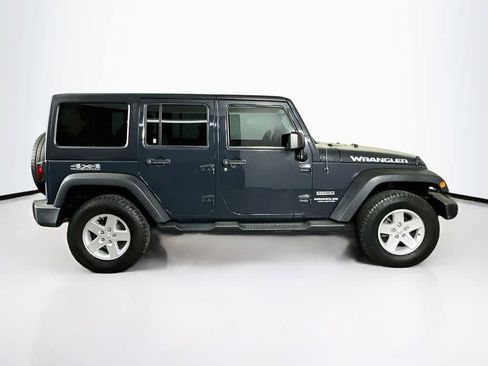 Used 2017 Jeep Wrangler Unlimited Sport w/ Quick Order Package 24S AWD/4WD image 25