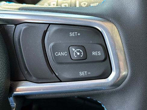 Used 2023 Jeep Wrangler Unlimited Rubicon 4xe w/ Steel Bumper Group AWD/4WD image 15