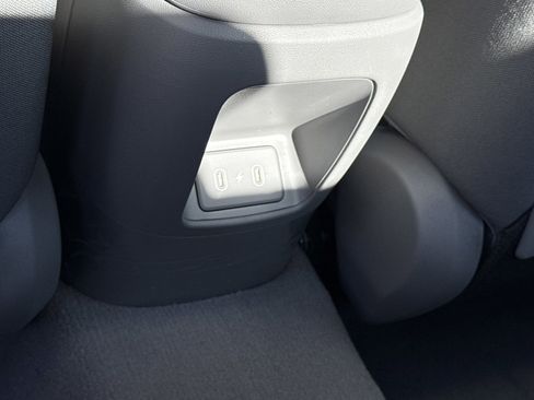 New 2026 Hyundai Elantra SE FWD image 13