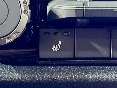 New 2026 Toyota Tundra SR5 image 17