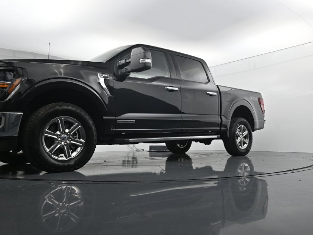Used 2025 Ford F150 XLT w/ Equipment Group 301A Standard AWD/4WD image 25