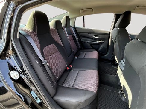 New 2026 Nissan Sentra SR FWD image 19