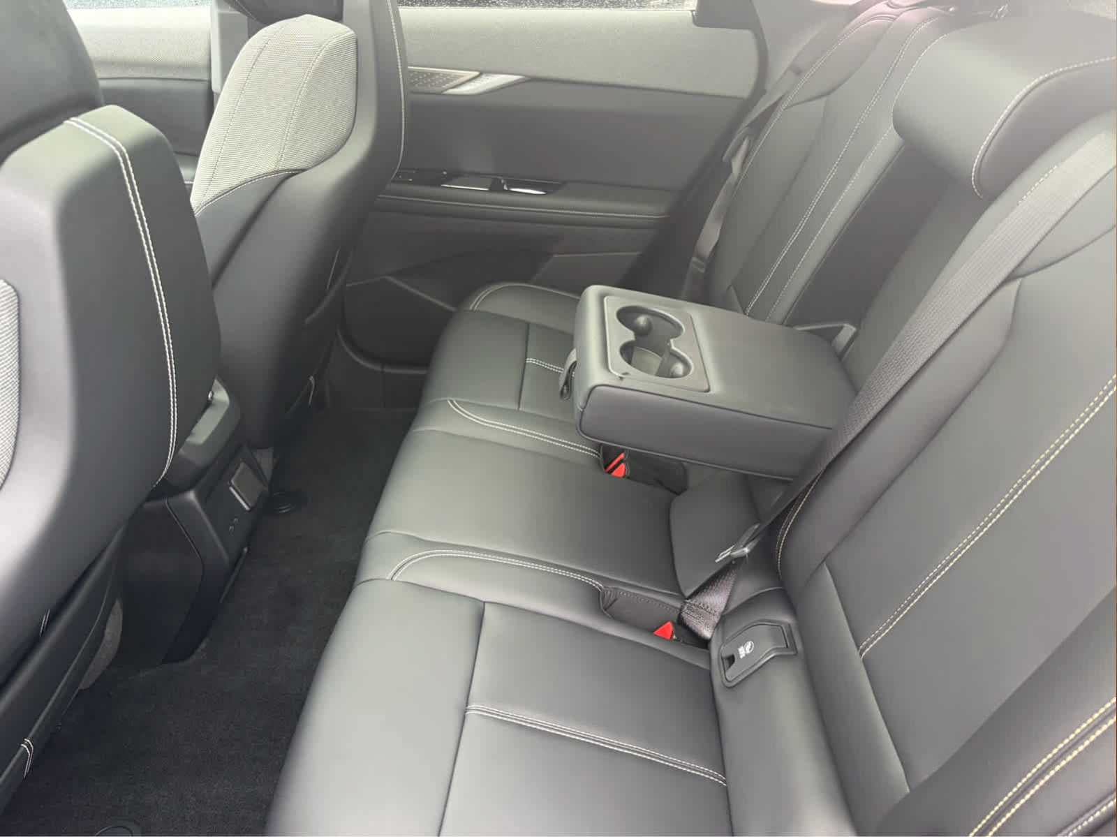 Certified 2025 Cadillac Optiq Luxury 1 AWD/4WD image 38