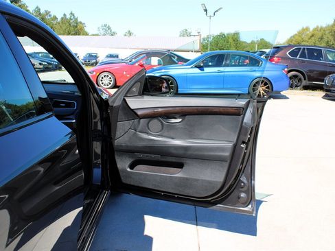 Used 2013 BMW 535i Gran Turismo xDrive image 33