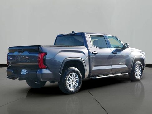 Used 2023 Toyota Tundra SR5 image 3