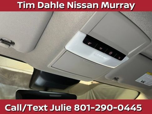 Used 2023 Nissan Sentra SR w/ Midnight Edition Package FWD image 32