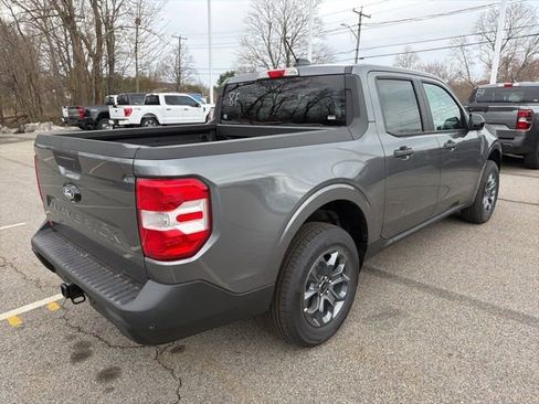 New 2026 Ford Maverick XLT w/ XLT Luxury Package AWD/4WD image 3